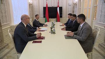 The head of the National Bank of Belarus held a meeting with a representative of the Oman Investment Authority