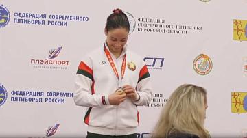 Белоруска Мария Гнедчик взяла золото в современном пятиборье
