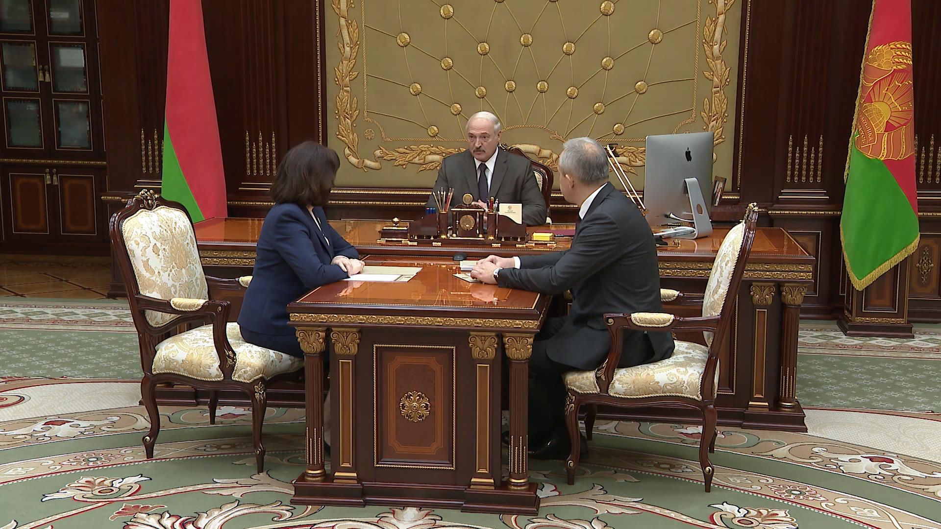 А. Лукашенко анонсировал предстоящую встречу с руководством России 