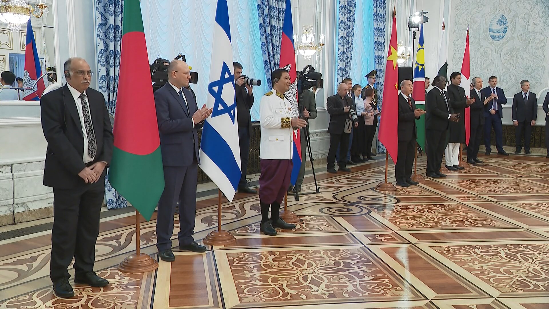 A.Lukashenko received credentials from ambassadors of foreign countries 