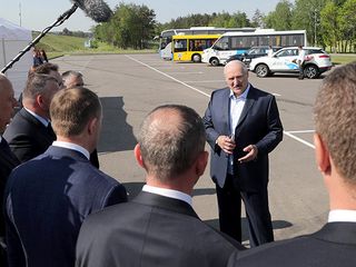 Lukashenko wants more efforts to develop Minsk Ring Road, roadside area