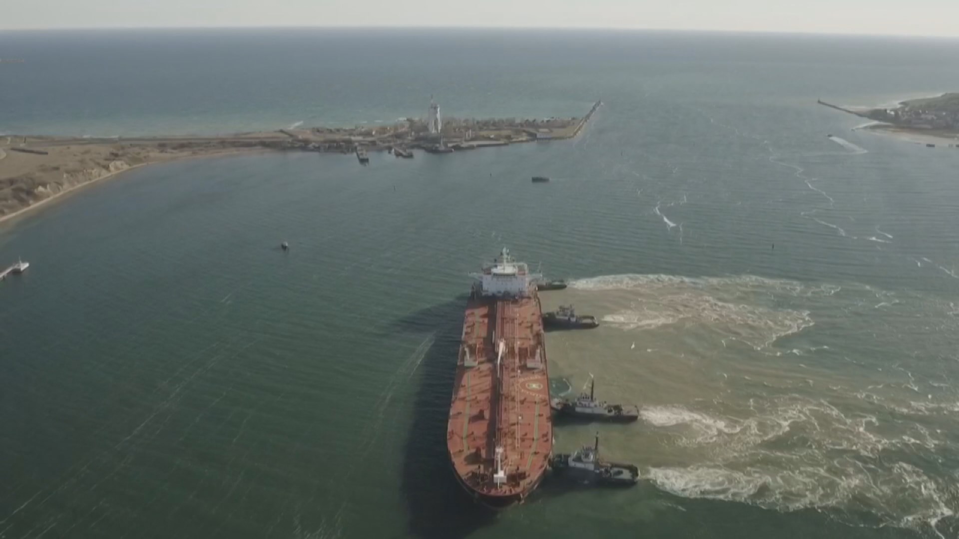 Танкер с азербайджанской нефтью для Беларуси ожидают в одесском порту «Южный»