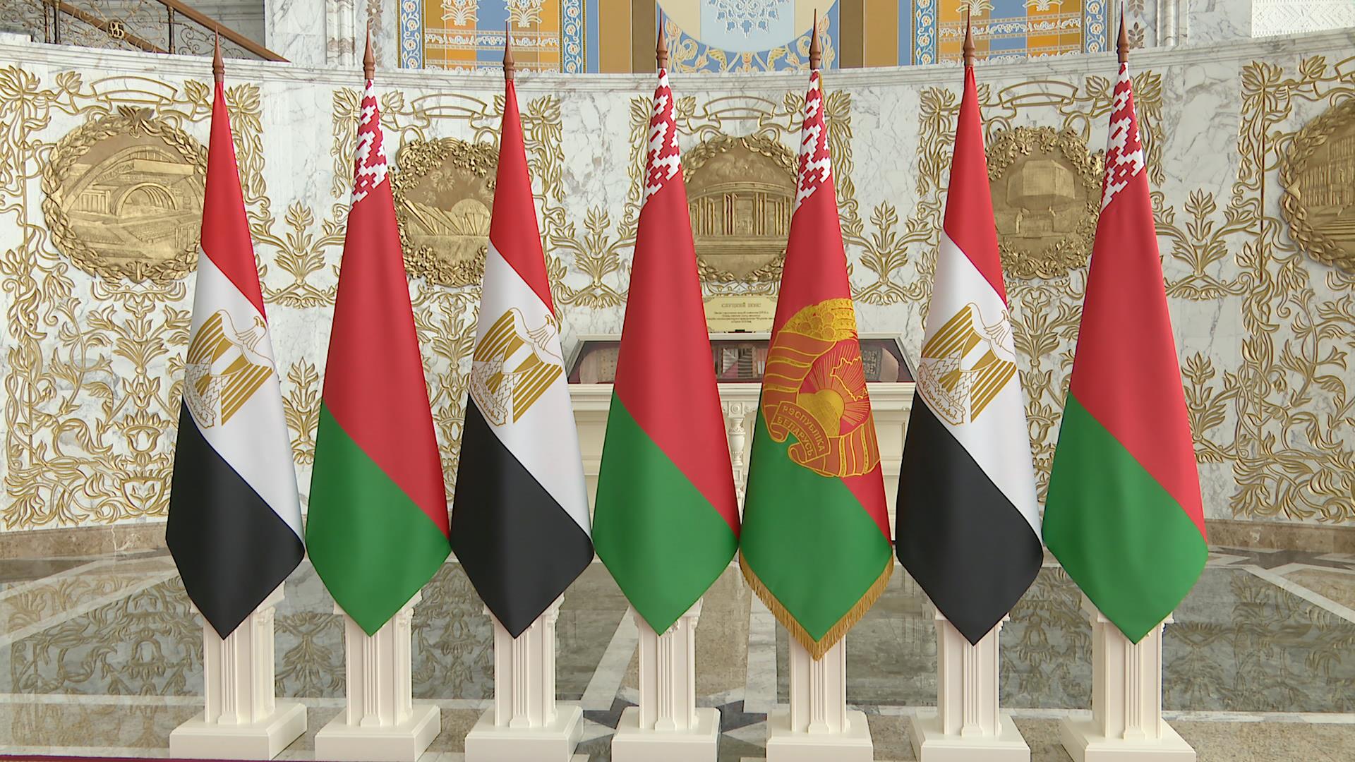 Александр Лукашенко и Абдель Фаттах ас-Сиси проведут переговоры