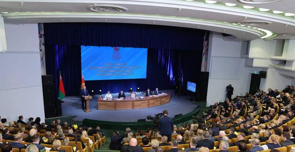 A. Lukashenko took part in the general meeting of the Belkoopsoyuz