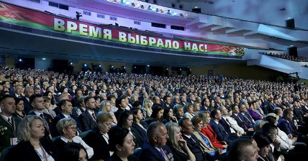 Ambasador Uzbekistanu: Naród białoruski będzie w dalszym ciągu skutecznie rozwiązywać swoje zadania