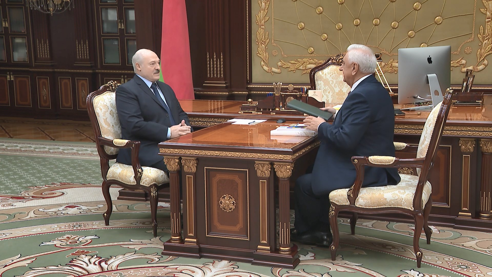 Президент Беларуси встретился с председателем Коллегии ЕЭК