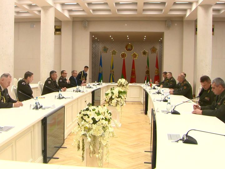 Latvian military delegation visits Belarus