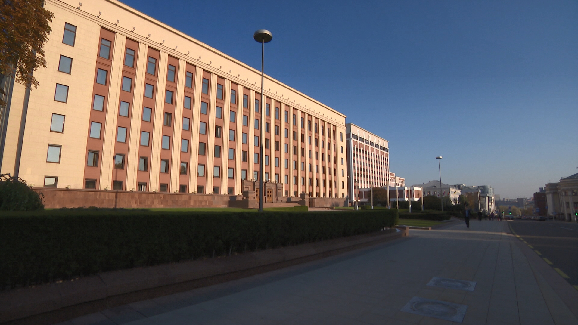 Лукашенко подписал распоряжение о допмерах по решению актуальных для граждан вопросов
